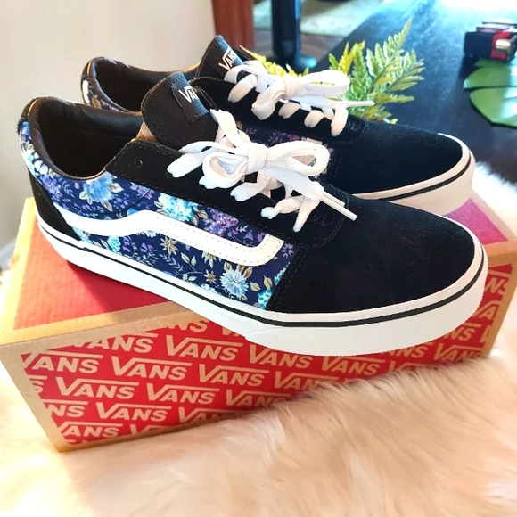 Vans Shoes Vans Black Purple Moody Floral Sneaker W Anti Slip